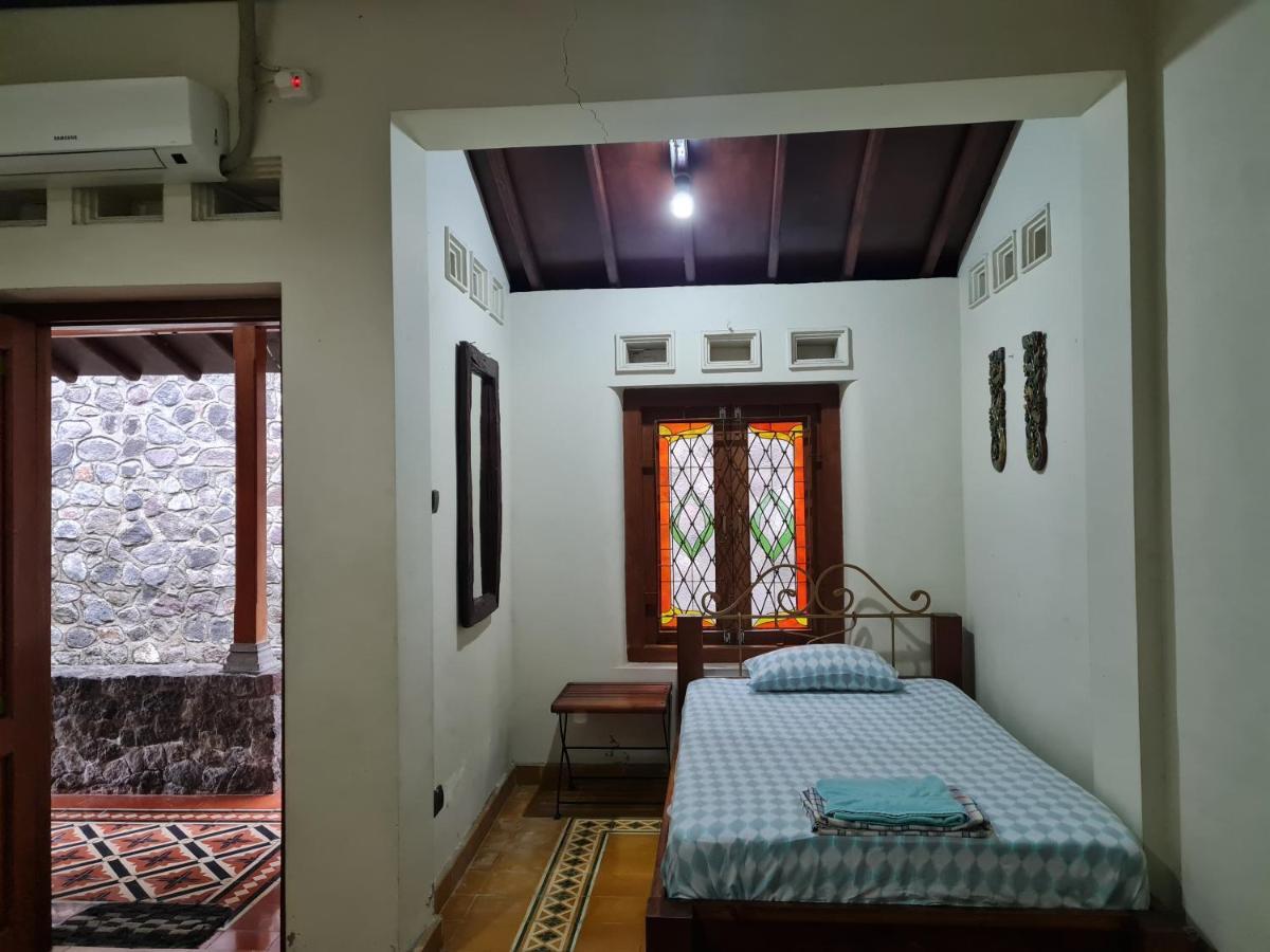 Omah Pitoe Yogya Homestay Jogyakarta Zewnętrze zdjęcie