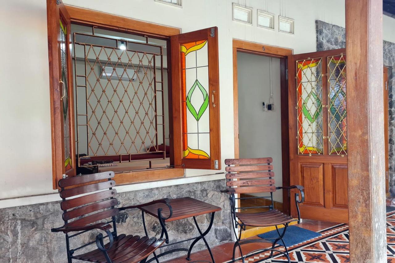 Omah Pitoe Yogya Homestay Jogyakarta Zewnętrze zdjęcie