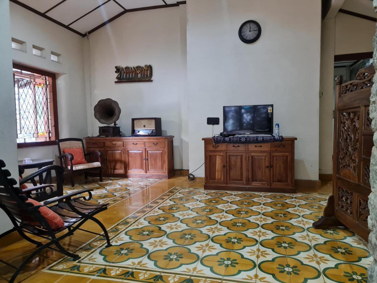 Omah Pitoe Yogya Homestay Jogyakarta Zewnętrze zdjęcie
