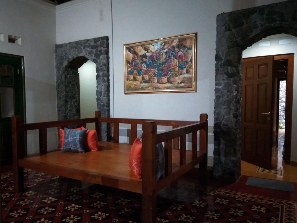 Omah Pitoe Yogya Homestay Jogyakarta Zewnętrze zdjęcie