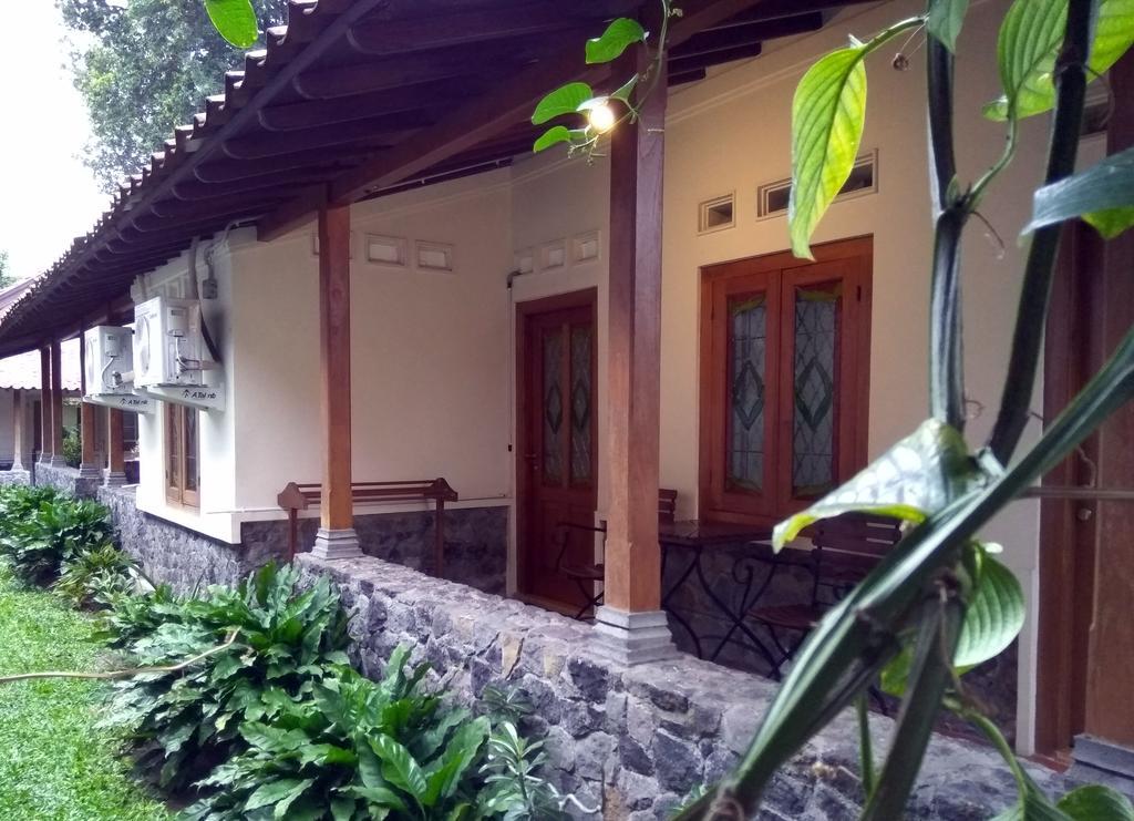 Omah Pitoe Yogya Homestay Jogyakarta Zewnętrze zdjęcie