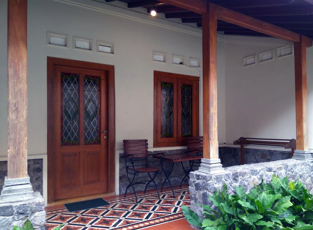 Omah Pitoe Yogya Homestay Jogyakarta Zewnętrze zdjęcie